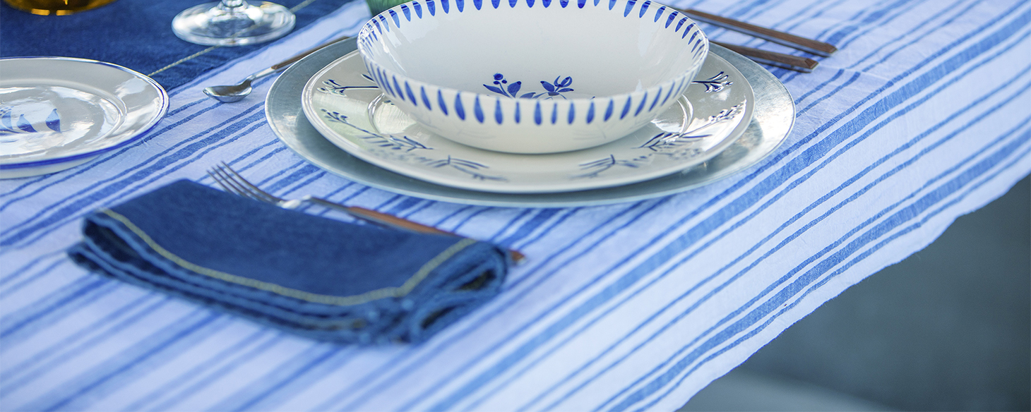 Napkins & Utensils